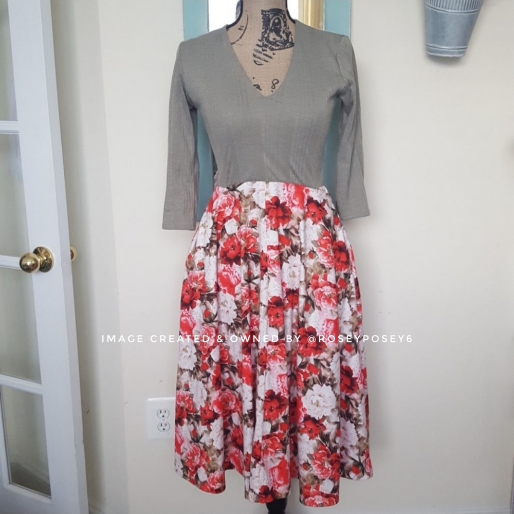 Agnes & Dora Rose Floral Curie Dress with Pockets